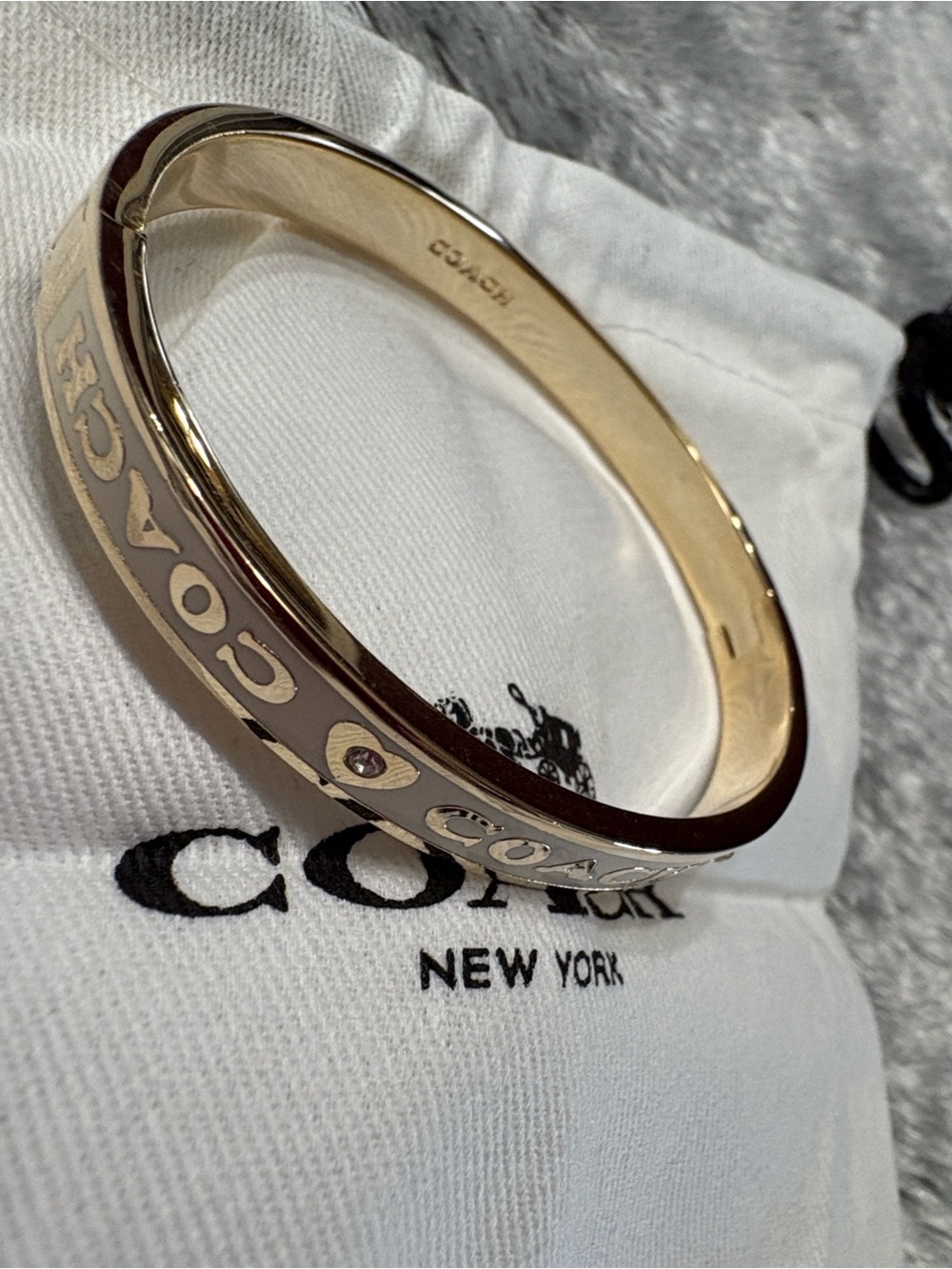 Coach Bracelet - Picture 3 of 11